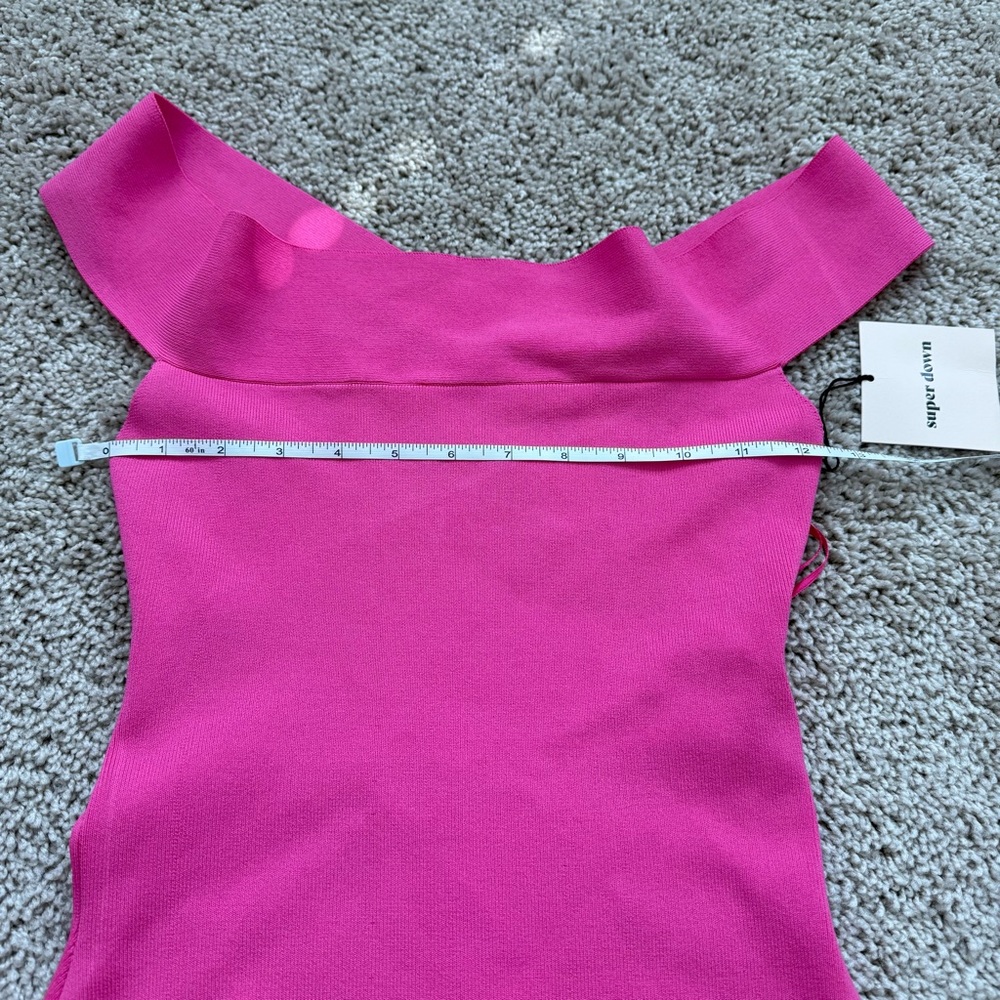 NEW Superdown Revolve Dymond Open Back Dress Hot Pink Size Large‎ Bodycon - Picture 9 of 11